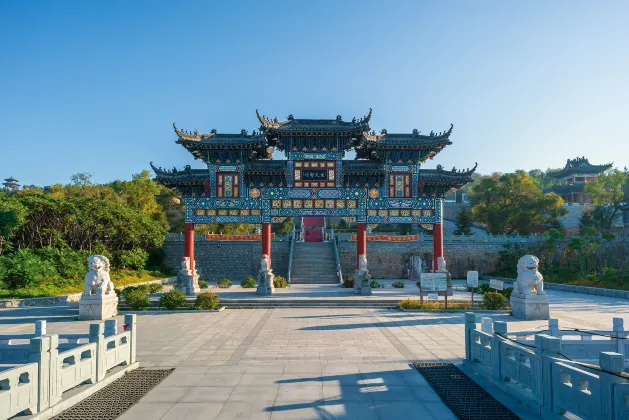 Hotels in Jilin With Swimming Pools