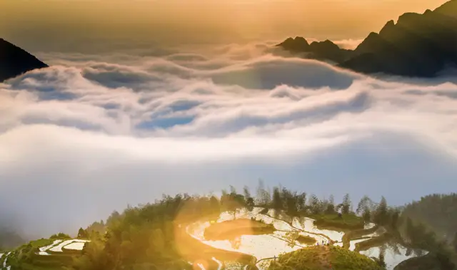 Sea of Clouds in Lishui