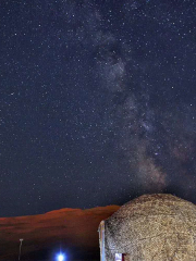 庫木塔格沙漠景區露營基地-夜遊沙漠