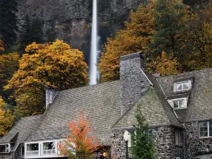 Multnomah Falls Lodge Restaurant