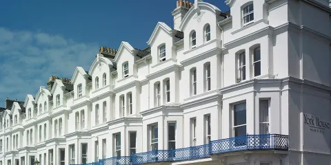 Verandah Restaurant at BEST WESTERN York House Hotel