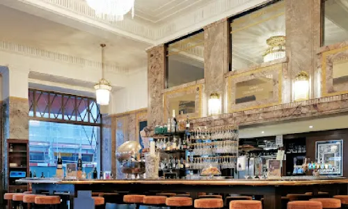 Cafe Bar ODEON