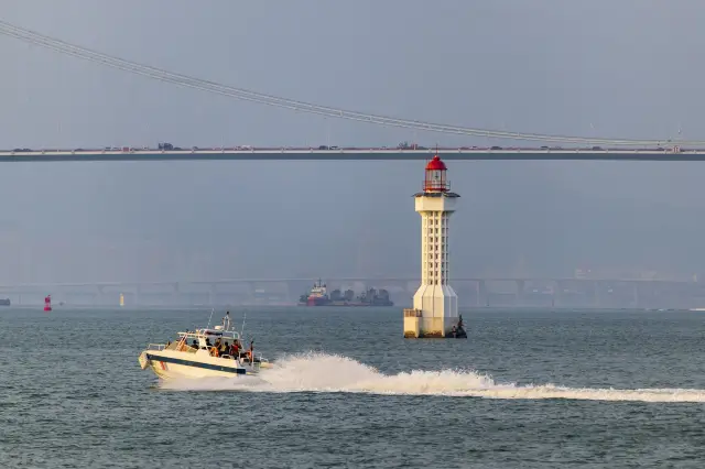 Xiamen Speedboat Experience