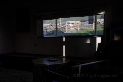 塔尔民宿(白哈巴村店)·塔尔吧