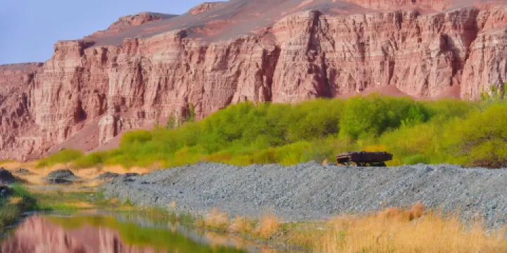 天山紅河谷生態景區