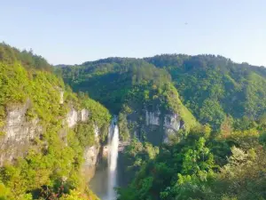 Wengdongtan Waterfall