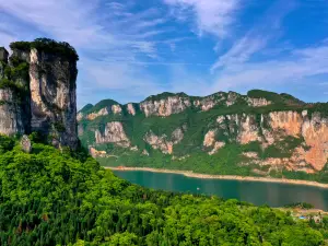 wu jiang yuan bai li hua lang hua wu feng jing qu