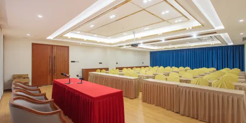 福天海假日輕奢酒店（甘孜縣政務服務中心格薩爾王城店）·早餐廳