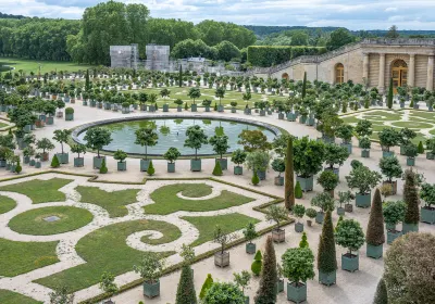 Versailles