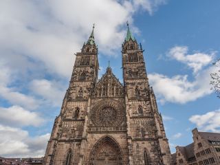 Flug Kiew Nürnberg