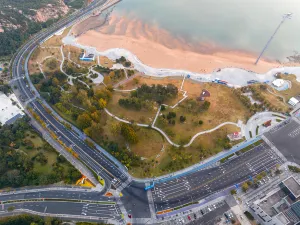 “Over the Sea” Park