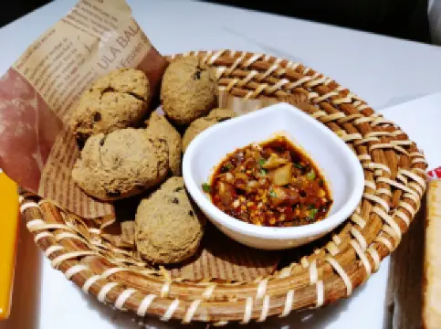 丝恋丝娃娃(南国花锦店)