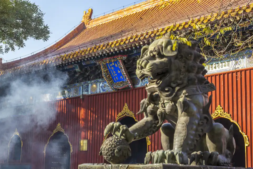 3_Lama Temple