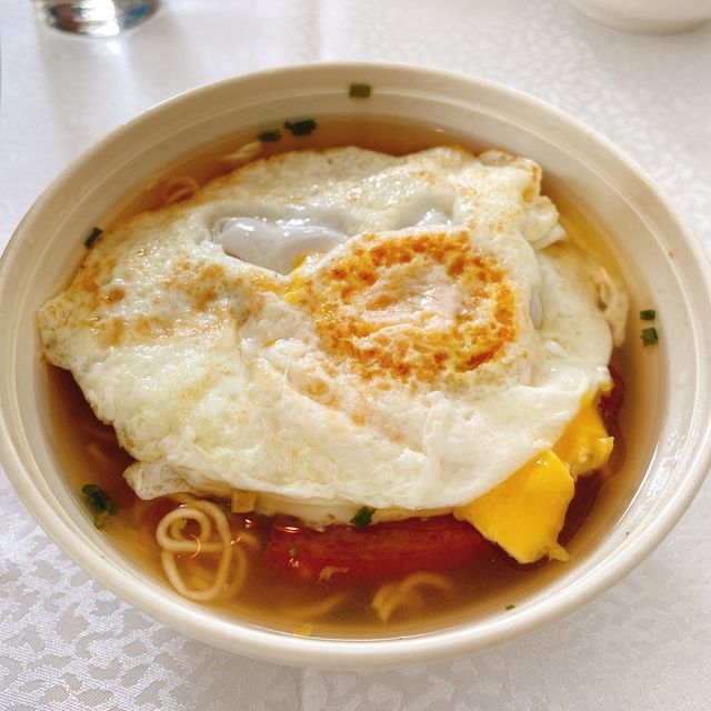 船上午餐 必點汽車渡輪餐蛋麵