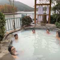 Zhongxiang Hot-spring Holiday