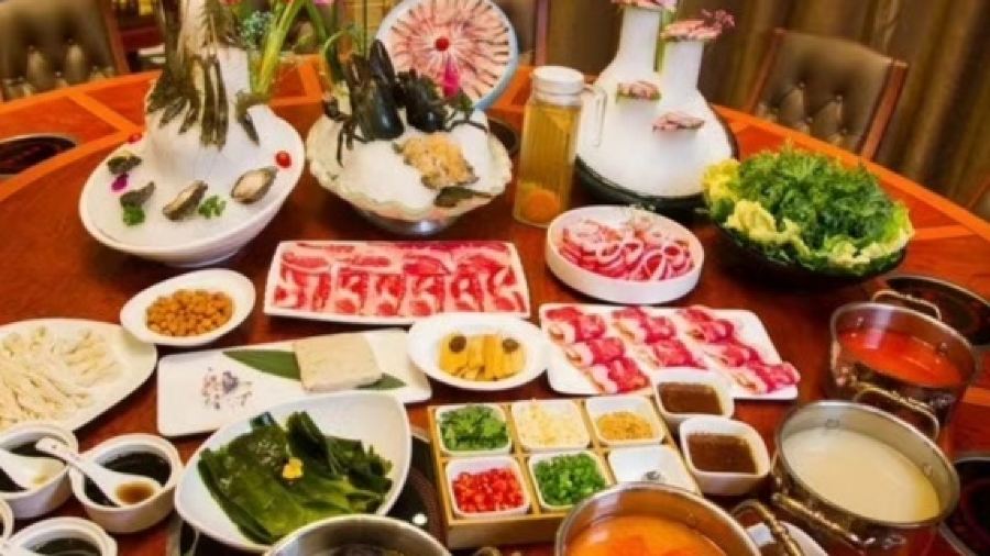 香港阿杜火锅·海鲜姿造(德馨苑分店)