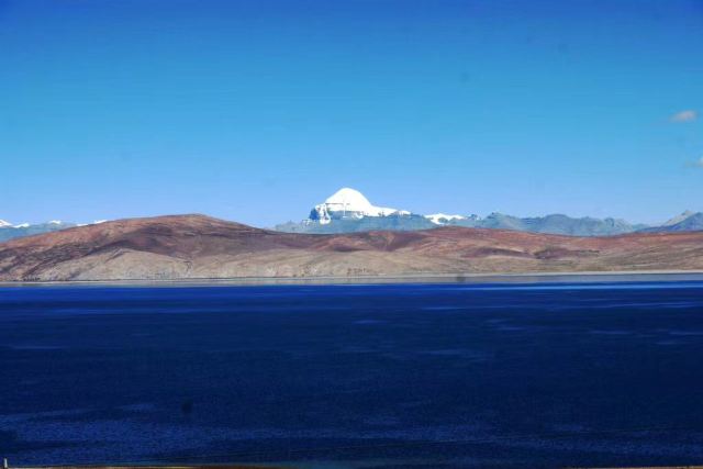 阿裡神山聖湖旅遊區