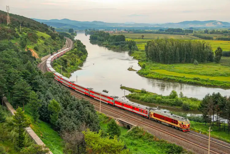 鄰近綏芬河市體育館的酒店
