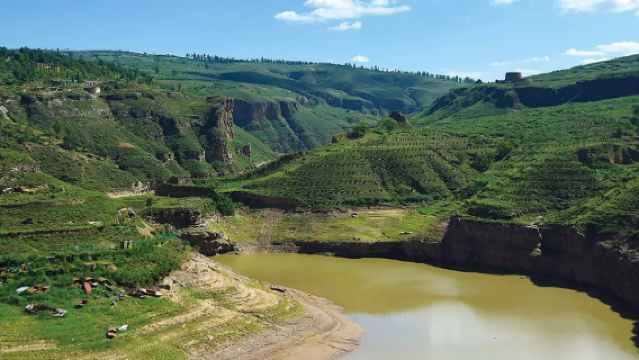 The Place Where the Great Wall and the Yellow River Meet