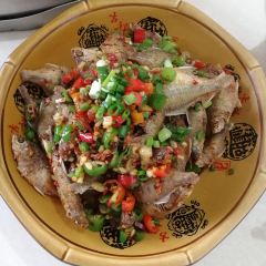 LIU SHUI SHAN ZHUANG SHUANG LONG DIAN User Photo