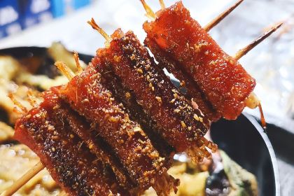 烧烤客栈碳烤羊腿(红叶店)