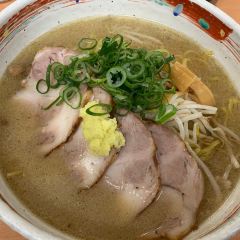 Menya Saimi User Photo