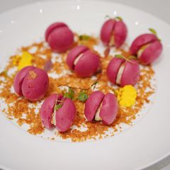 HONGYUXUAN User Photo