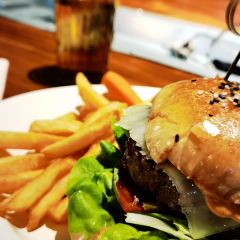 BISTRO BY URSIDE User Photo