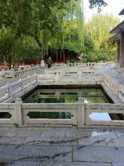 Huanghua Spring