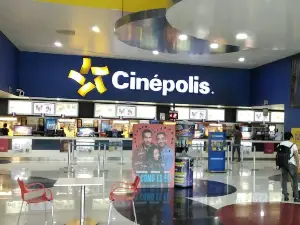 Cinépolis MacroXE Plaza Valle Orizaba