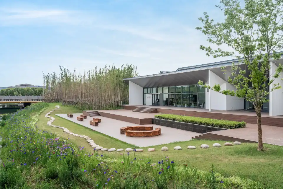 1_Yuz Museum