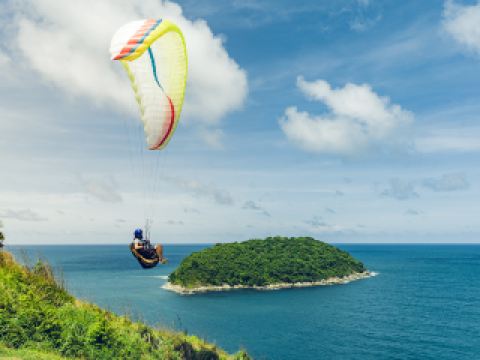 Warsaw to Phuket flight schedule