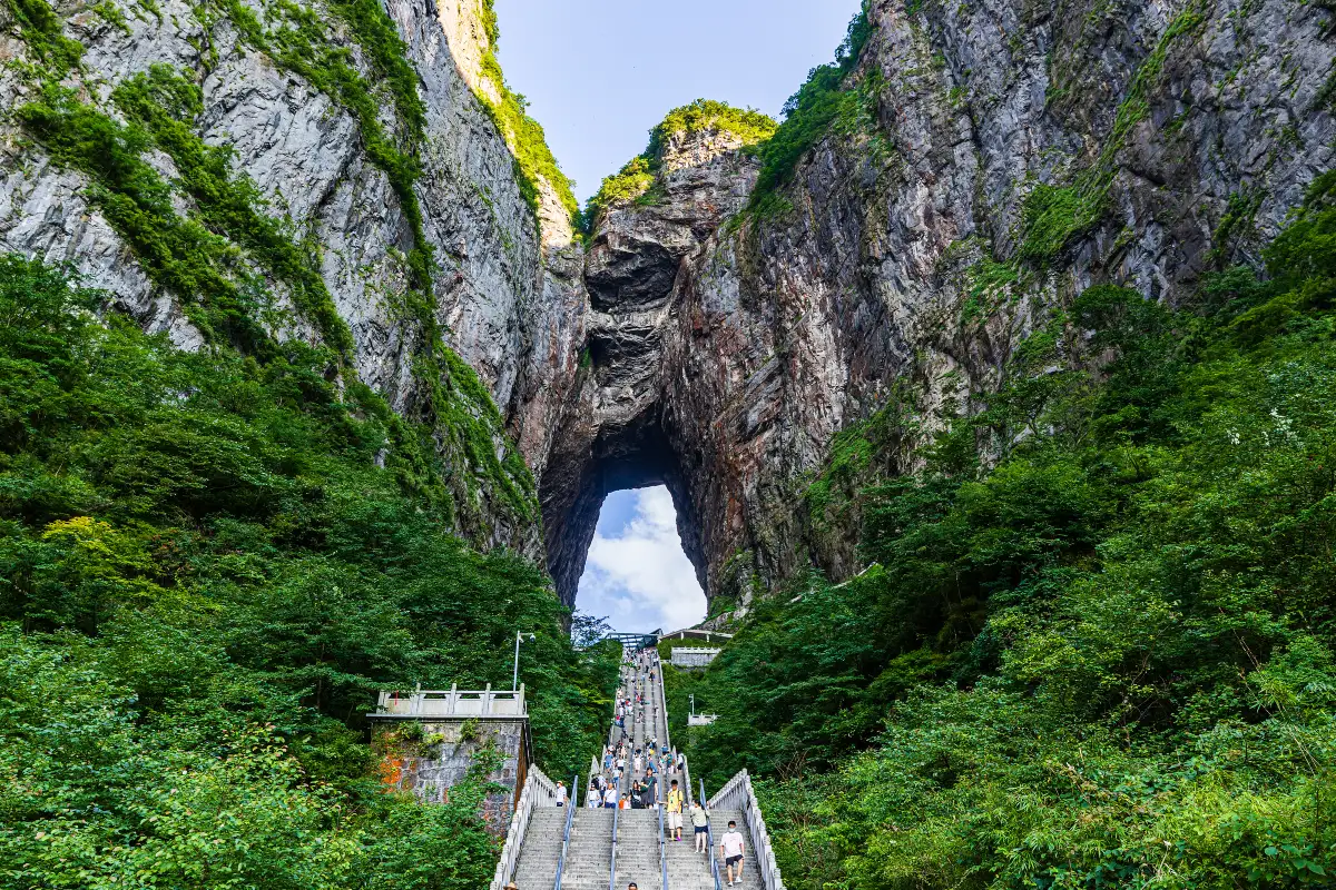 Tianmen Cave, What to See and Do at Tianmen Mountain