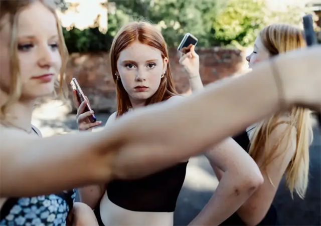 Taylor Wessing Photo Portrait Prize 2025 | National Portrait Gallery