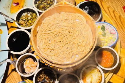 Ban MuDi YouMian DaWang (JiaLi Mansion)