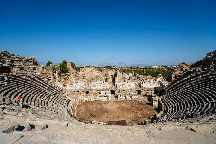โรงแรมใกล้Greek Amphitheater