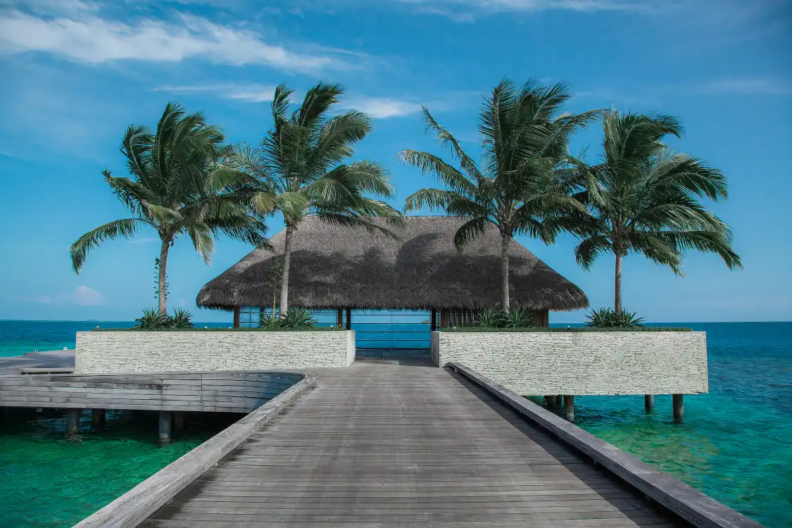 Hotels near Fesdhoo