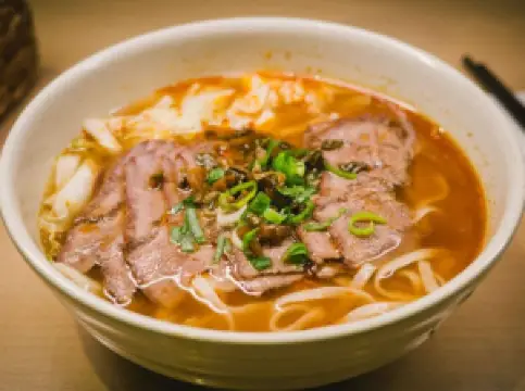 Lon Men's Noodle House