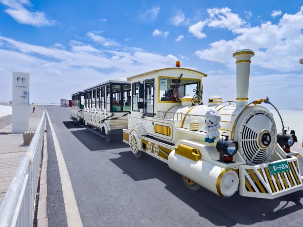 The Oldest Tourist Train at Chaka Salt Lake