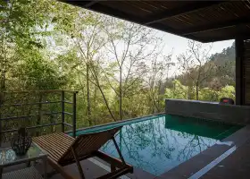 Meijie Mountain Hot Spring