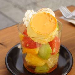 Monz Cafe User Photo