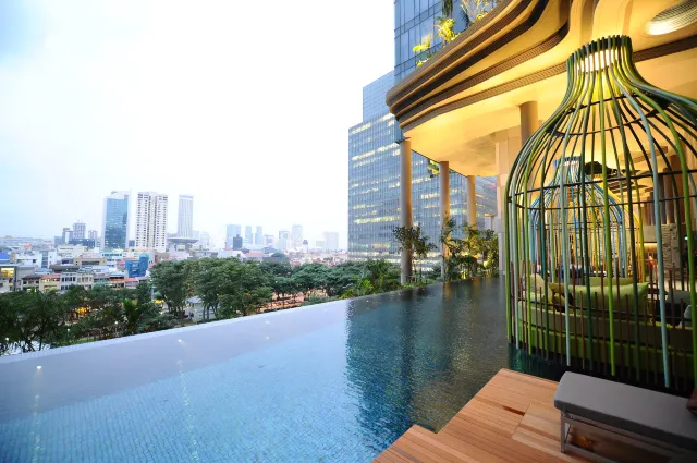 6 Pool-worthy Staycations in Singapore for all-year round Summer Fun!