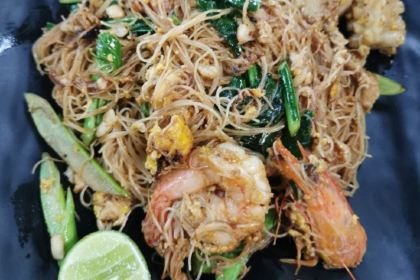 Grazie thai local food