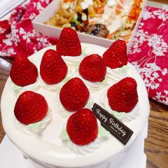 艾伦法式烘培坊(黄龙路店) User Photo
