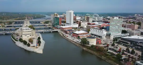 Các khách sạn ở Cedar Rapids