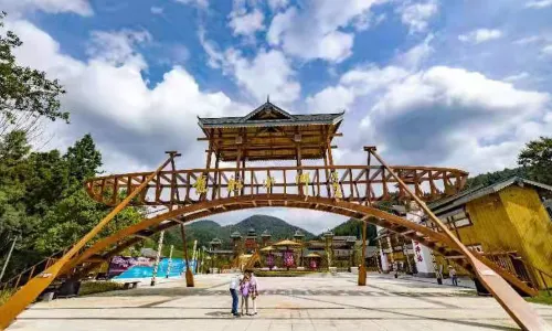 Dragon Boat Water Scenic Area