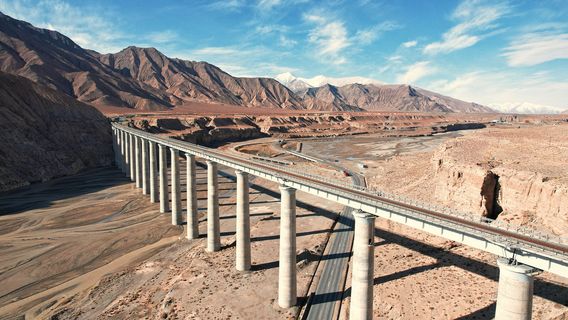 Sanchahe Super Major Bridge