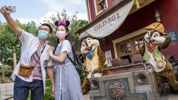 香港迪士尼樂園一日遊【不含門票，專車接駁獨立不共乘】