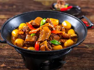 Tianmuhubinguanzhong Restaurant