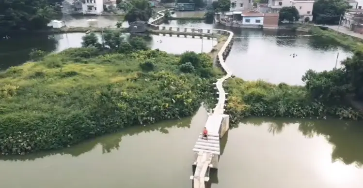 Water Dragon Bridge